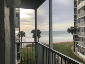 Beachfront Condo! Gulf View From All Rooms, Pool, Chairs Provided